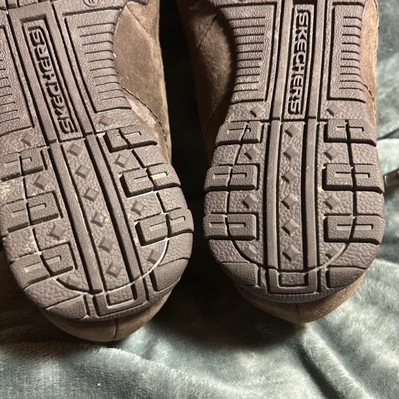 Like New Ladies Skechers Brown Leather Side Zip Ankle Boots, Sz 6.5, Sn 44721 - Picture 9 of 10